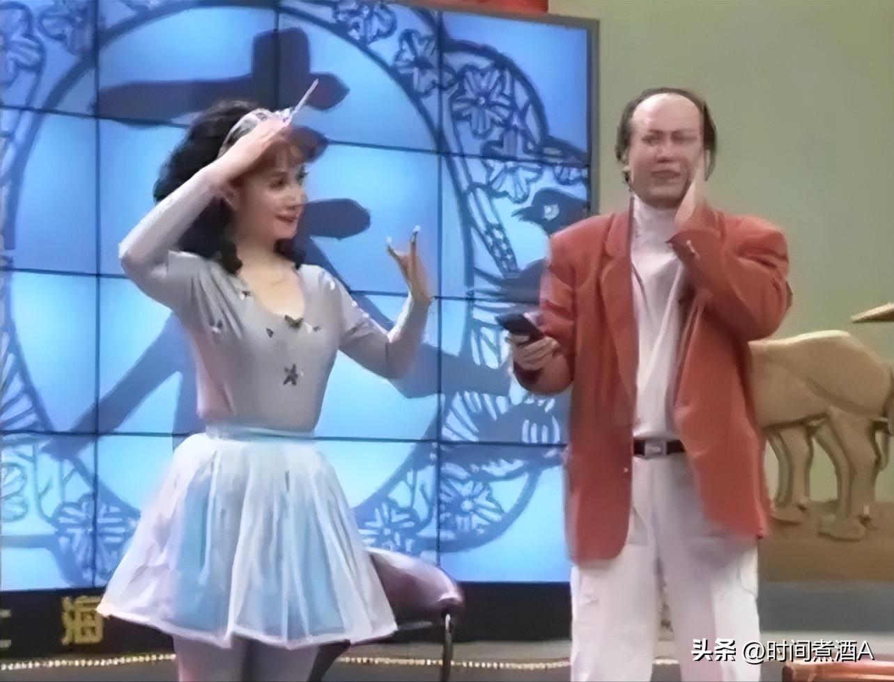 日本研发妻子机器人,日本妻子机器人上市遭疯抢