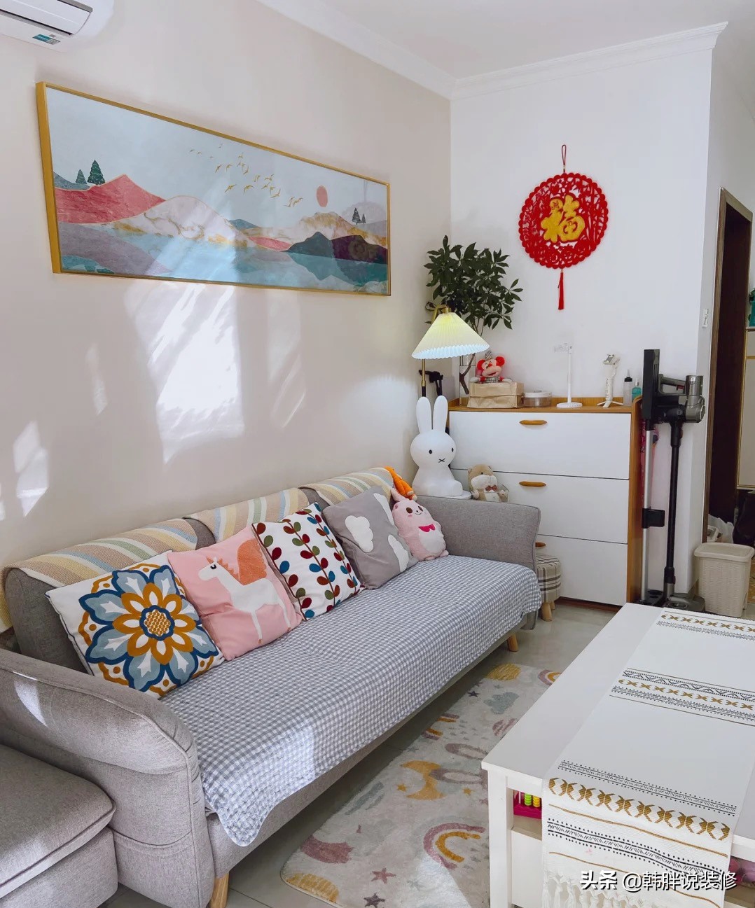 客厅天花板怎么刷乳胶漆有质感,客厅天花板刷乳胶漆好看吗