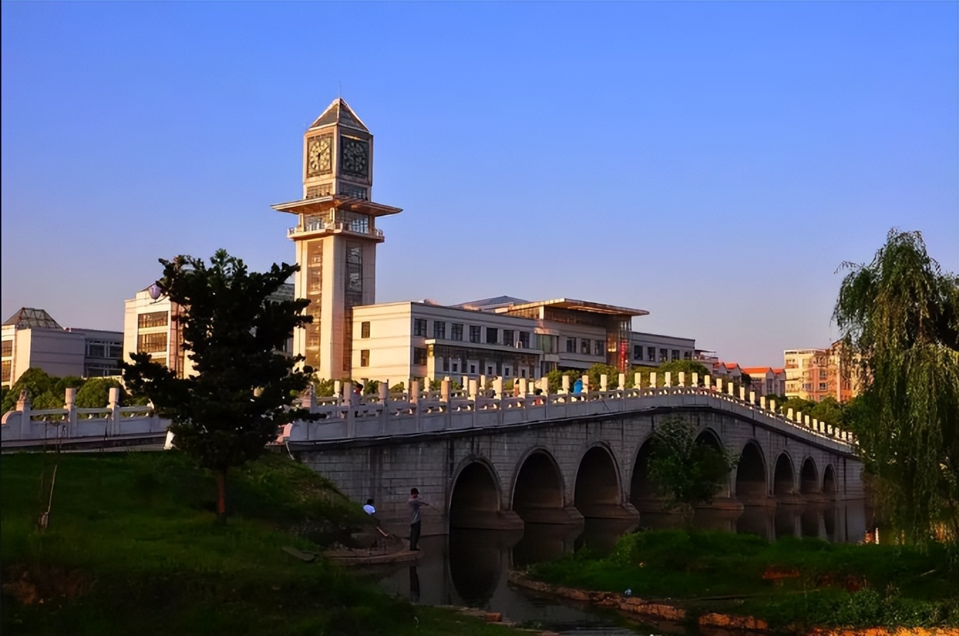 中南财经政法大学法学双一流,中南财经政法大学法学难考吗