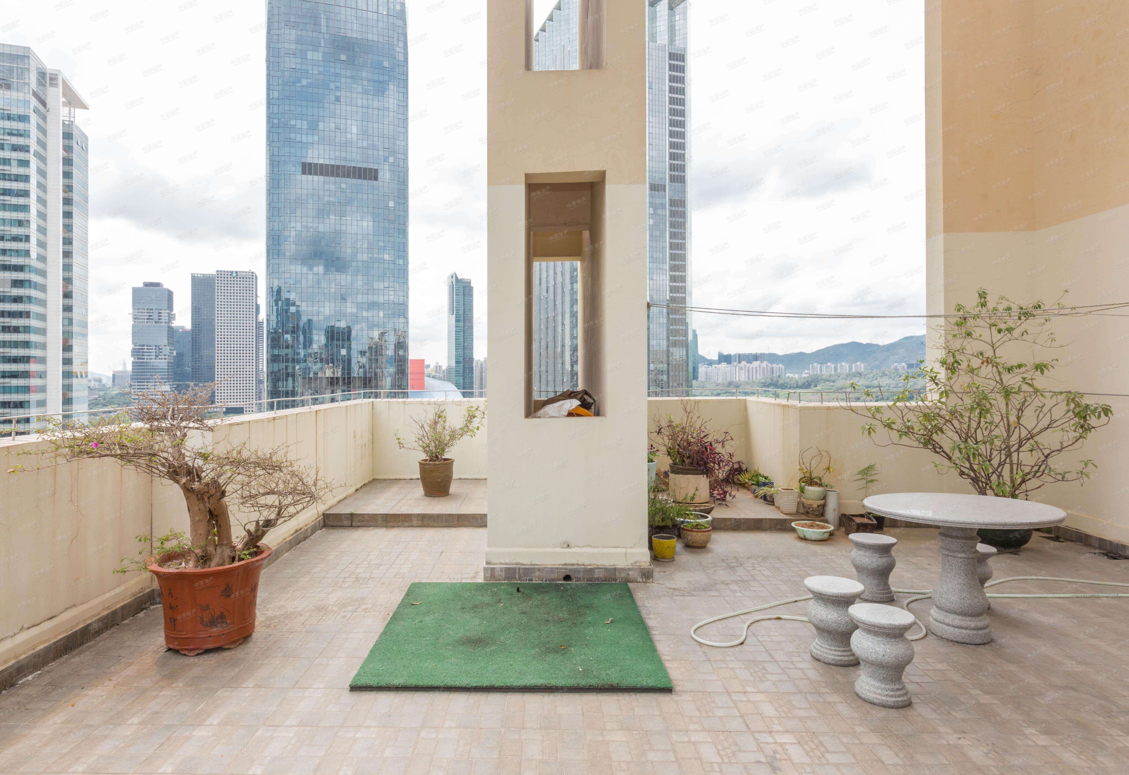 顶楼复式房子为什么不好卖呢,顶层复式跌下神坛