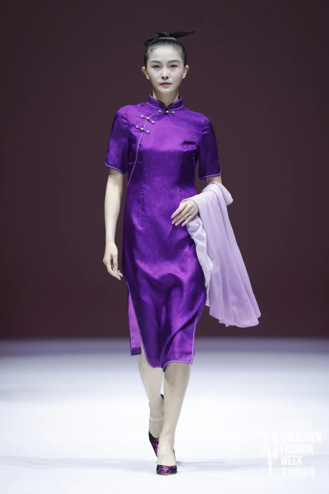 衡韵雅序服装郑州店,衡韵雅序郑州机场