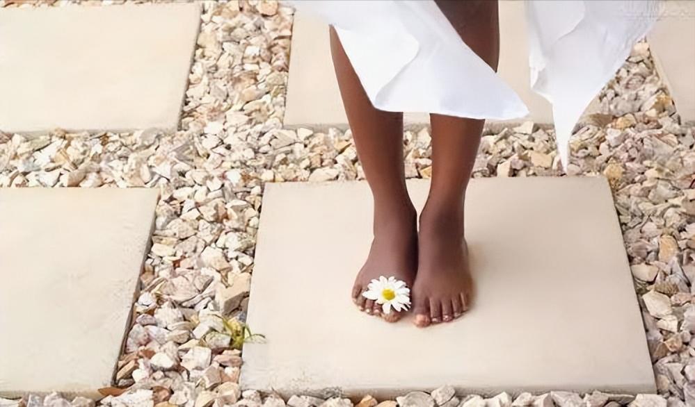 康复师教我怎么矫正扁平足,扁平足十大康复训练