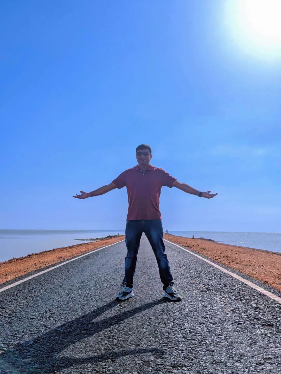 85后敖哥在澳洲：卖海鲜开餐厅，负债20万，远赴海外开卡车