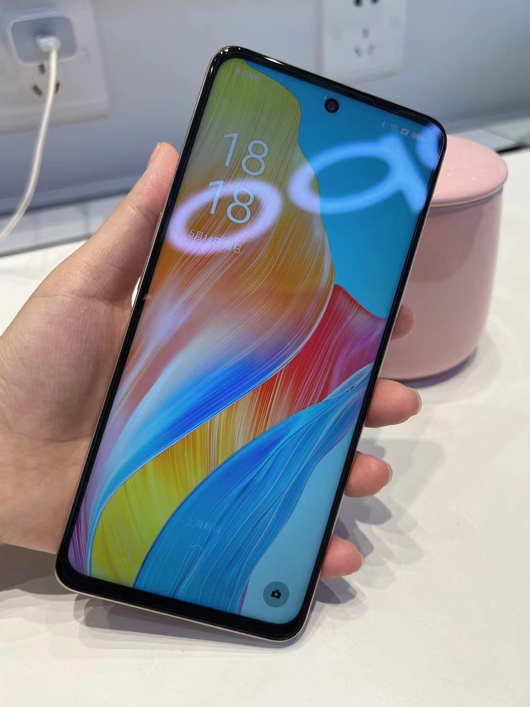 oppoa1i性价比与其他系列哪个好,oppoa1pro适合什么人用