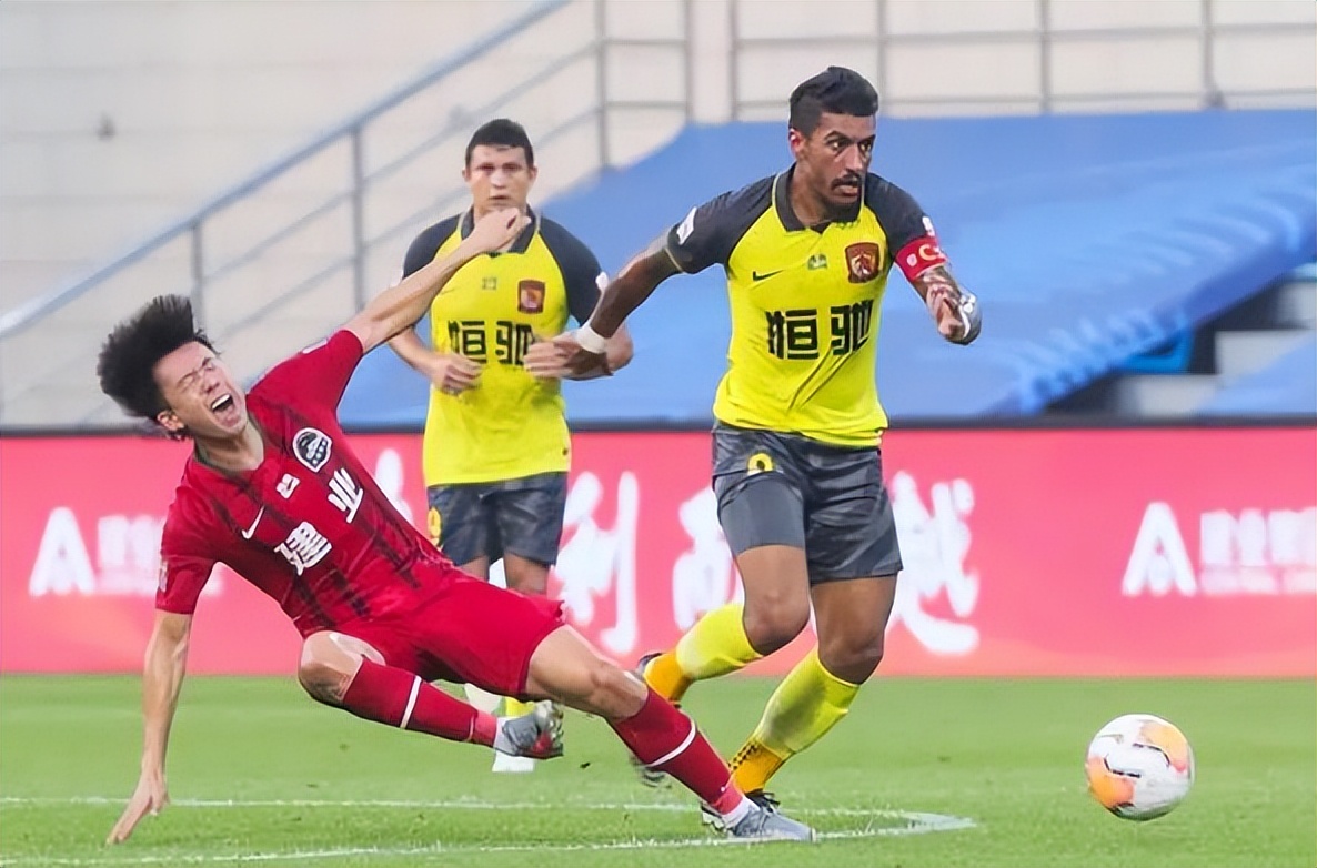 恒大彭伟国现状,彭伟国谈恒大主帅