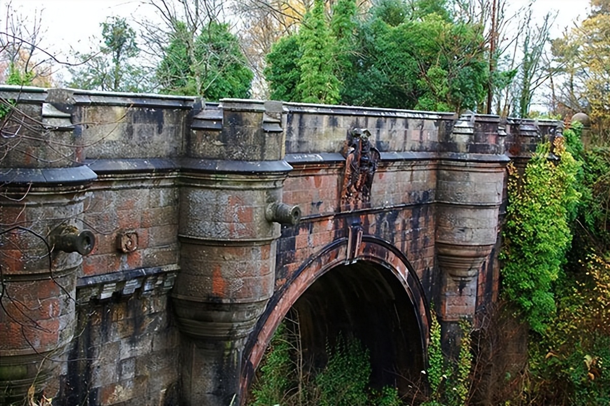 世界十大闹鬼最凶的地方是哪里,世界七大鬼异禁地