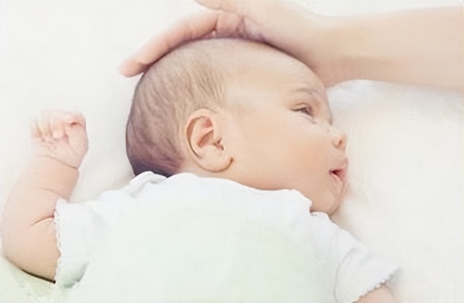 宝宝囟门闭合晚是不是缺钙,囟门闭合晚与缺钙有关系吗