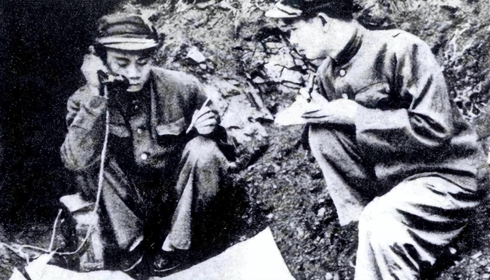 开国中将吴信泉8个儿子、4个女儿，周总理笑道：你们家是航空母舰