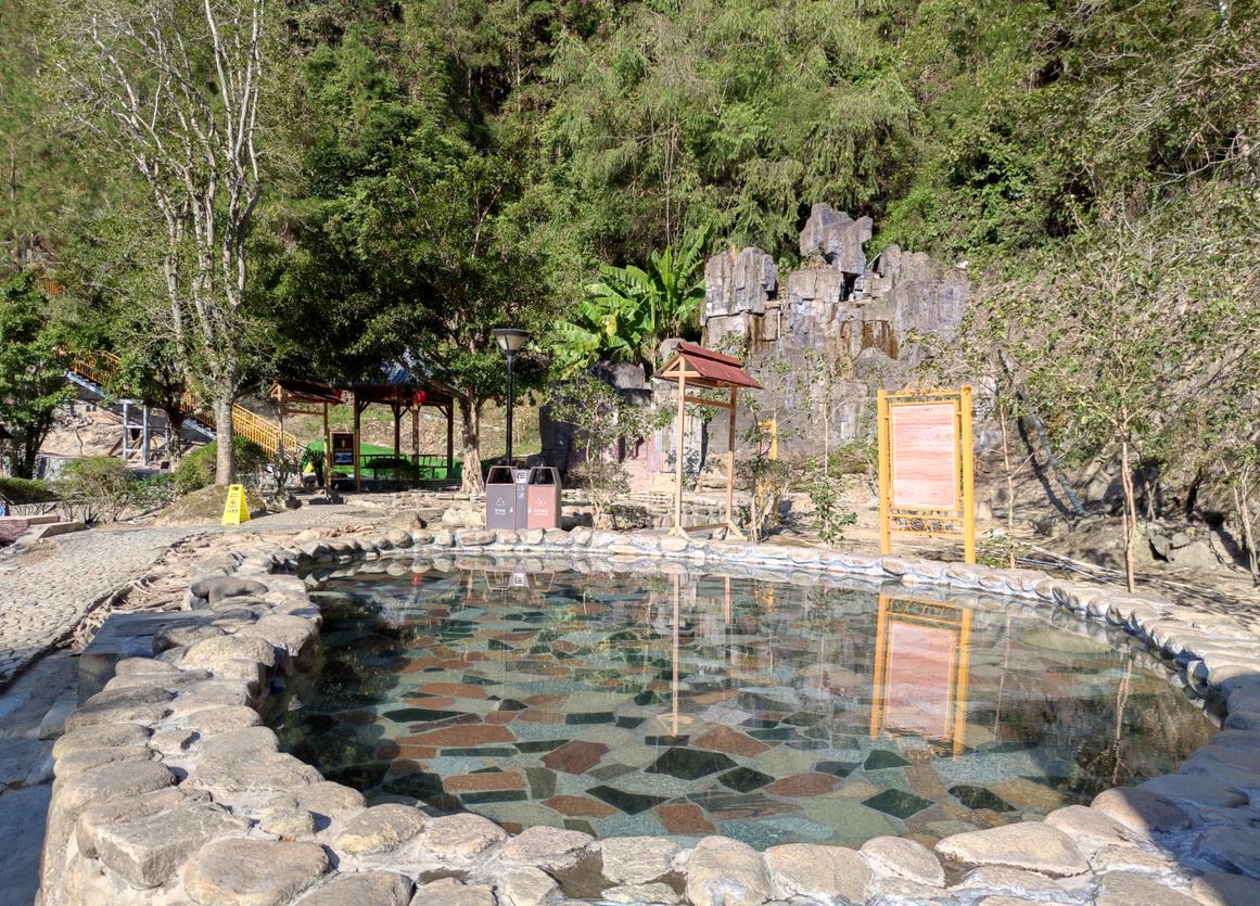 清远避暑温泉山庄,清远森林温泉