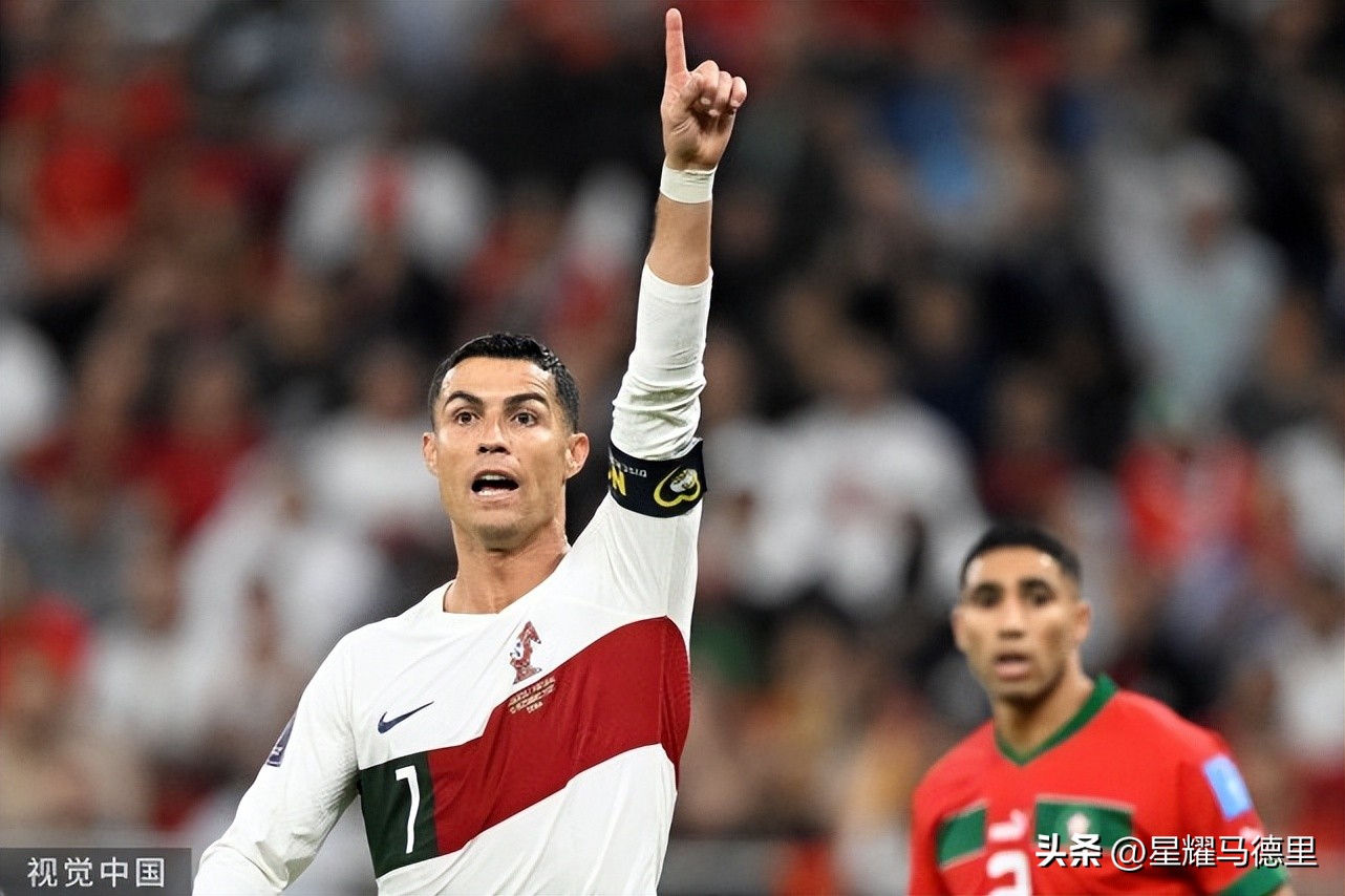 c罗是痛哭告别世界杯还是笑的,c罗告别世界杯捂脸痛哭视频