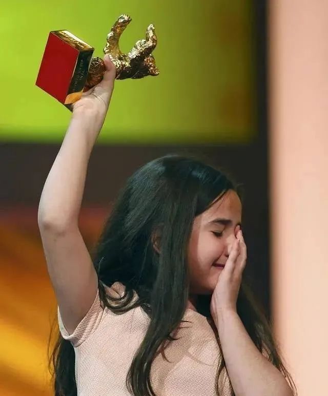 伊朗“蜘蛛杀手”真实事件改编,女主获影后,却惨遭当局驱逐封杀