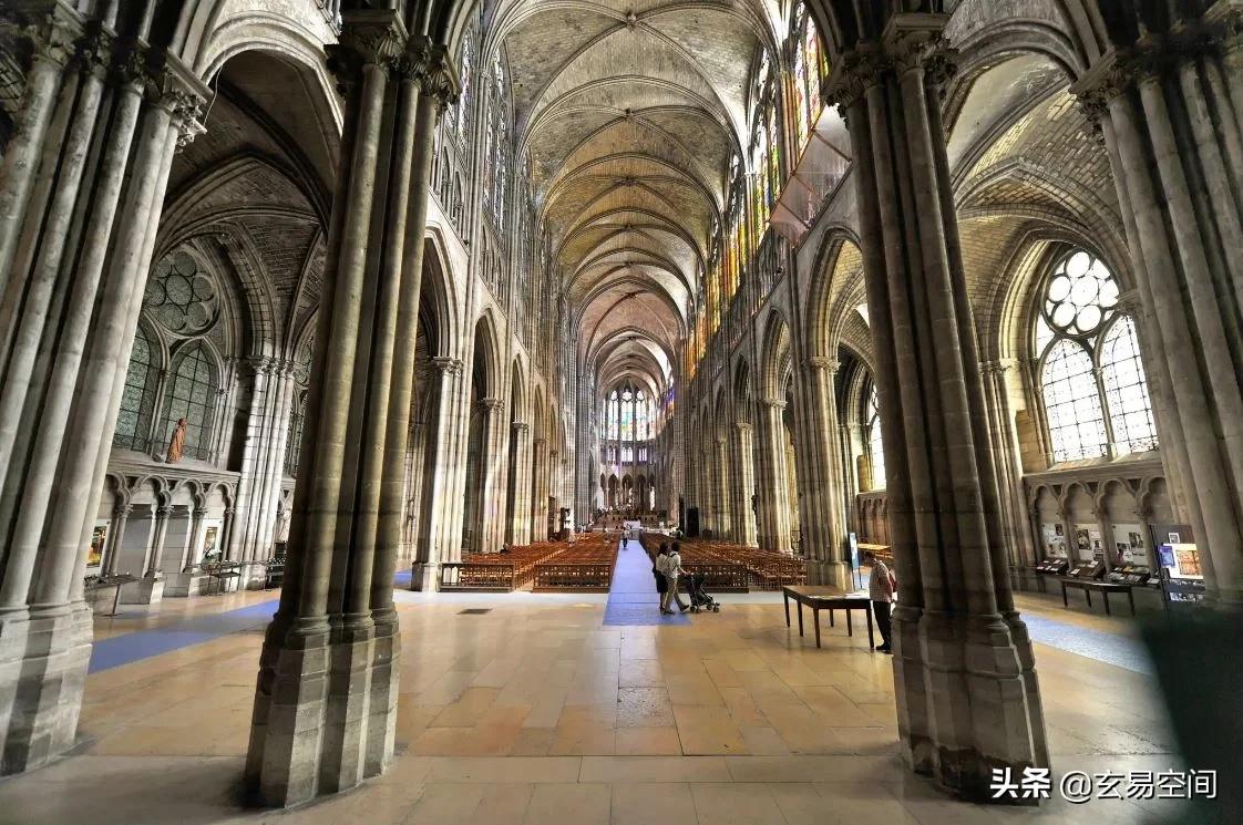 法国巴黎的旅游胜地,法国巴黎在哪里