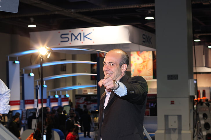 领导小心眼我怎么发朋友圈,领导为难你该怎么发朋友圈