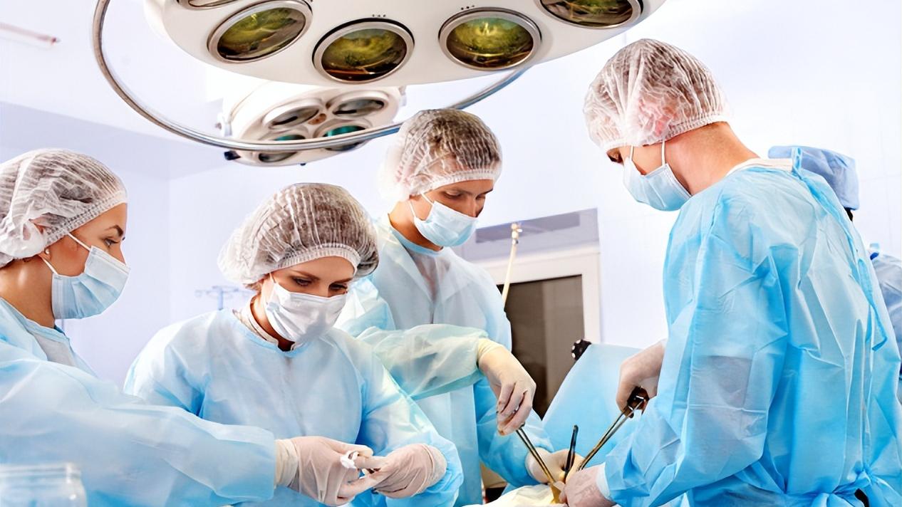 老年人膝关节疼痛吃哪种氨糖,80多岁老人关节痛用氨糖有用吗