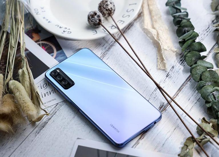 2020年2000元左右的华为手机推荐,华为手机2000左右的哪款可入手