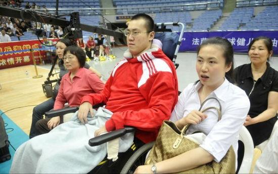 女排奥运冠军周苏红个人采访视频,女排前队友周苏红近况如何