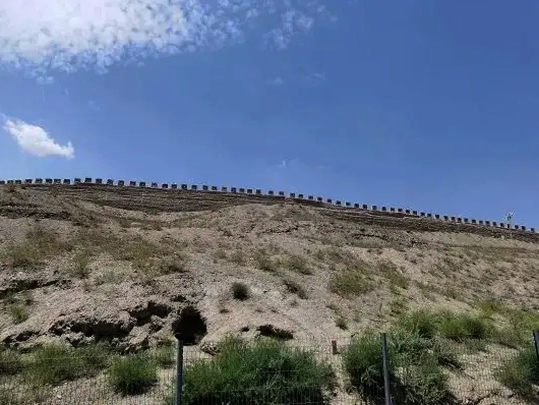 长城冬天的雪景,长城雪天