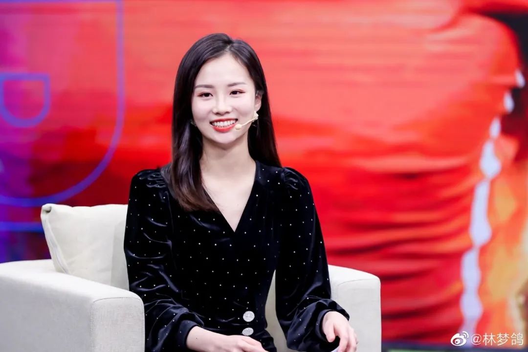 最懂球的博主,世界杯十大最美女主播