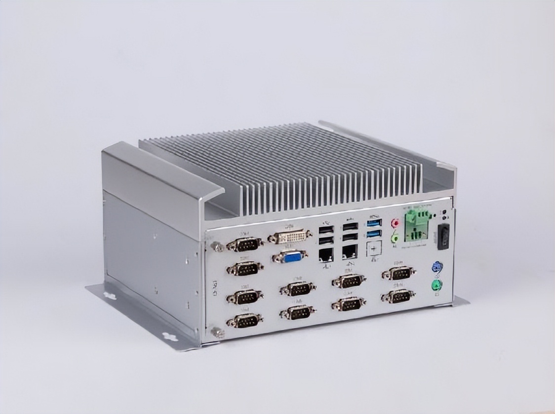 广东龙芯多领域多用途产品与解决方案专题