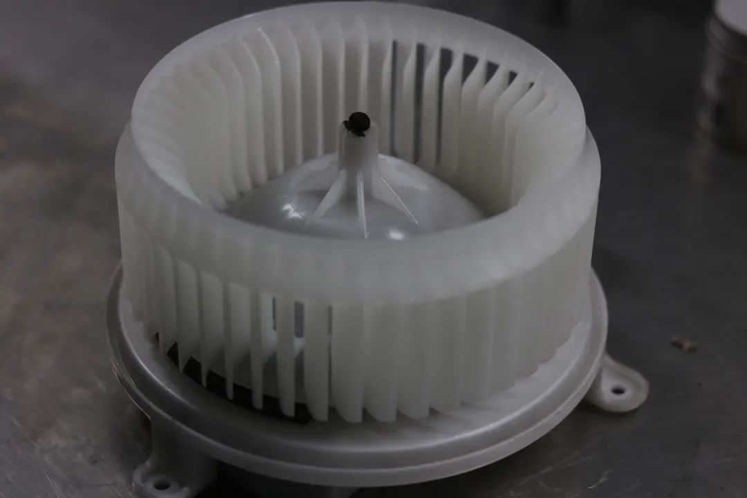 12代皇冠经典复原,14代皇冠彻底翻修之后感受