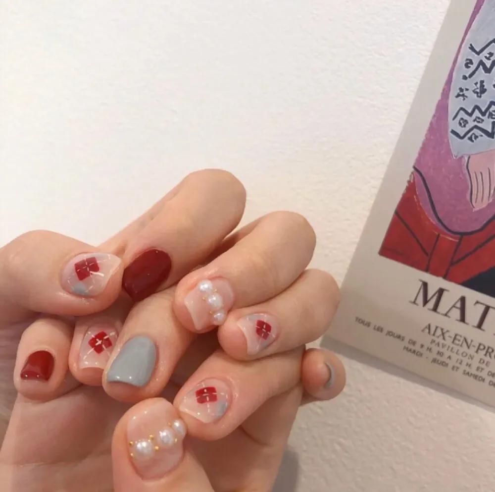 沈阳美甲培训教程分享,零基础学美甲沈阳美甲培训学校