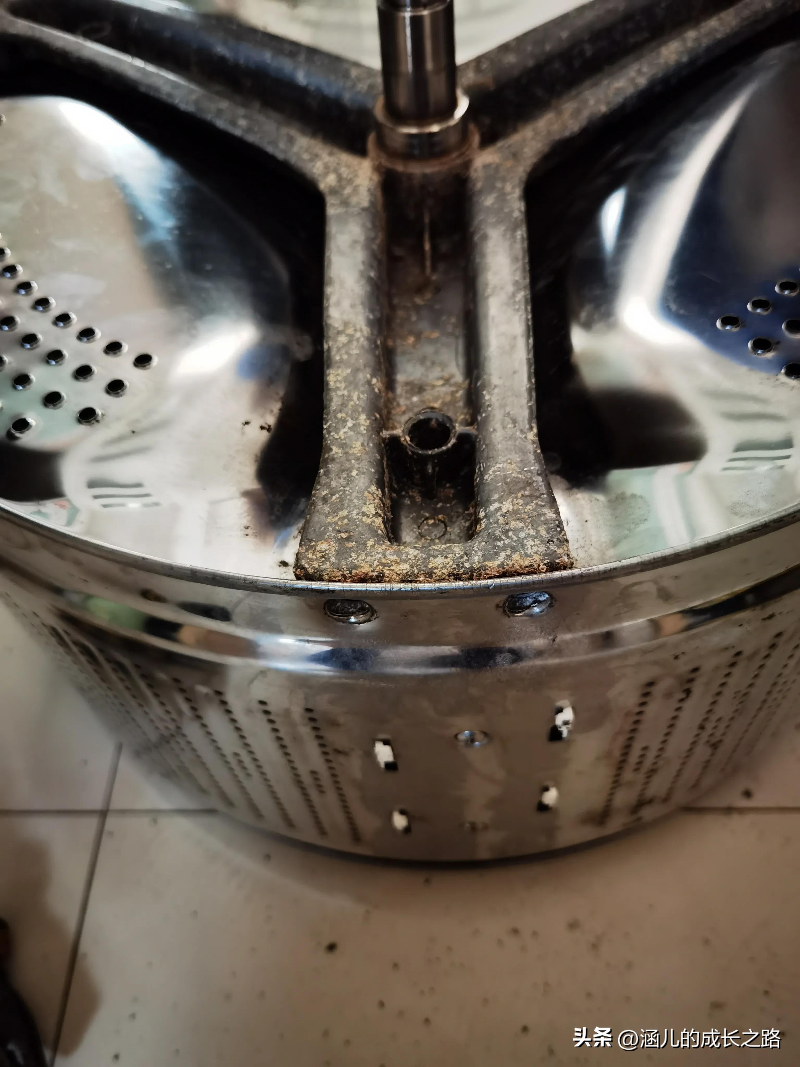 滚筒洗衣机滚筒旋转异响怎么回事,滚筒洗衣机滚筒转动异响怎么修