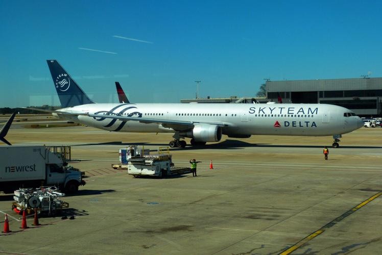 盘点中国使用过波音767的航空公司,为什么波音767是战斗力最强的客机