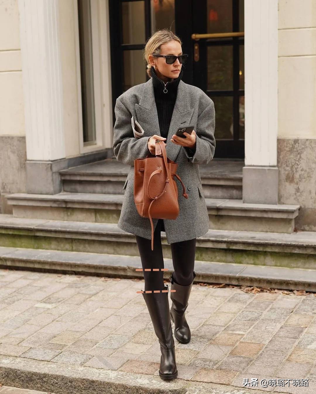 最近比较火的马丁靴和骑士靴,骑士靴跟马丁靴