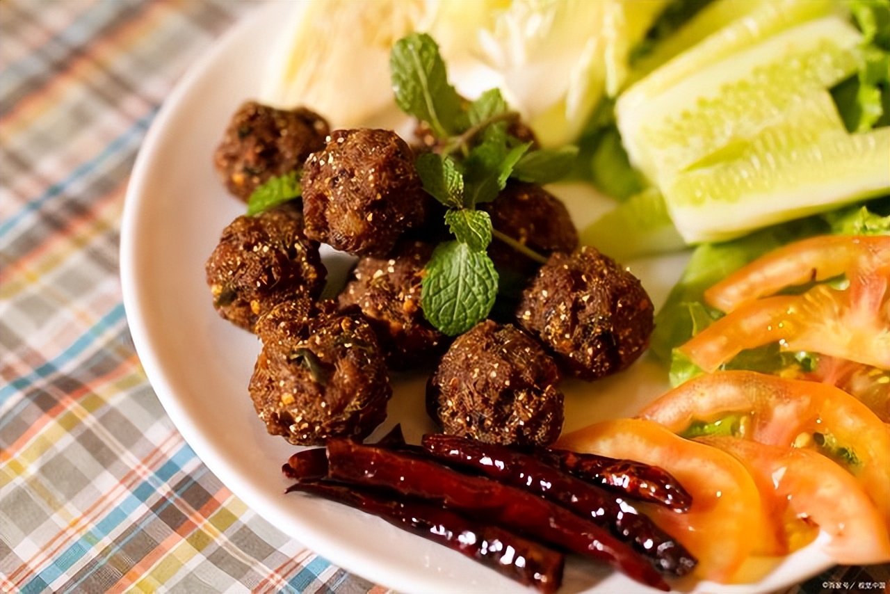 短视频美食文案素材,美食上热门吸引人的文案语录素材