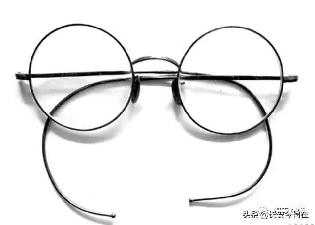 眼镜凸透镜原理,眼镜利用的凸透镜
