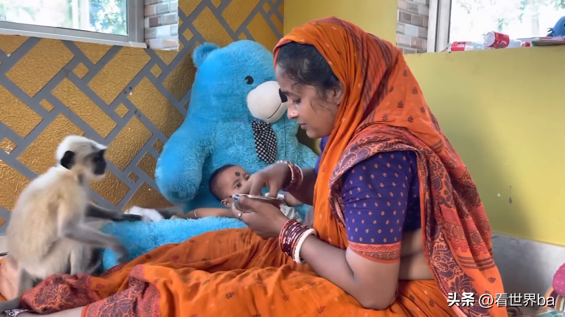 印度女司机开沃尔沃卡车,印度硬核女司机