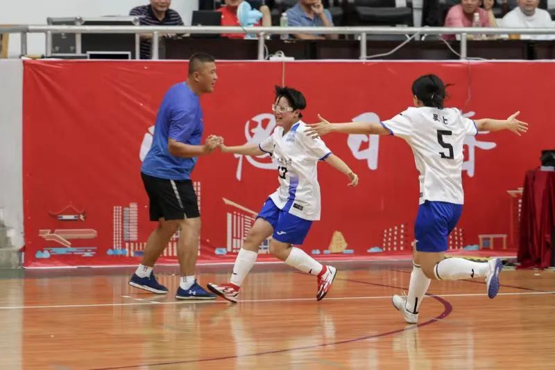 冠军专访|华中农业大学女足：这次，终于是冠军