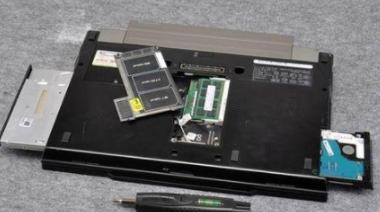 电脑ssd硬盘怎么安装使用,台式机ssd硬盘怎么安装