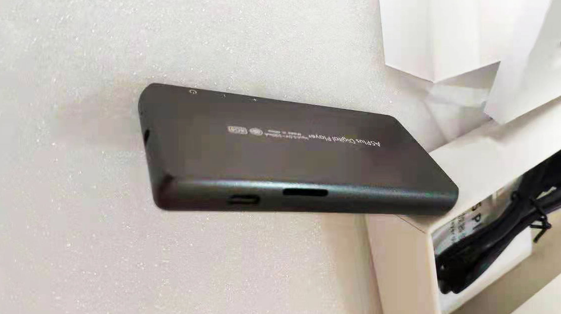 颜值高的寨厂MP3*放播**器，二手非彩a5体验，全金属质感很好用