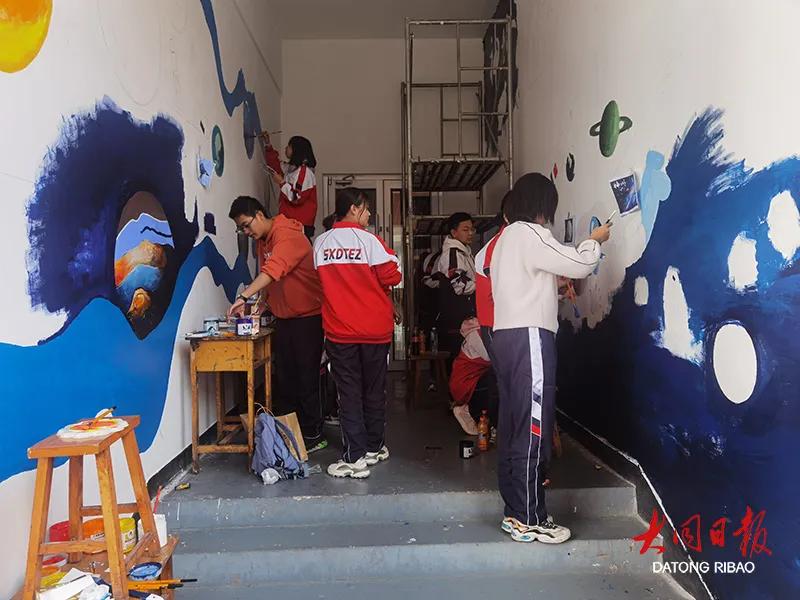 教室墙绘风景,很有创意的校园墙绘