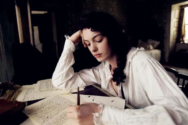 女人用什么微信头像最吸引男人,男人用什么做微信头像最吸引女人