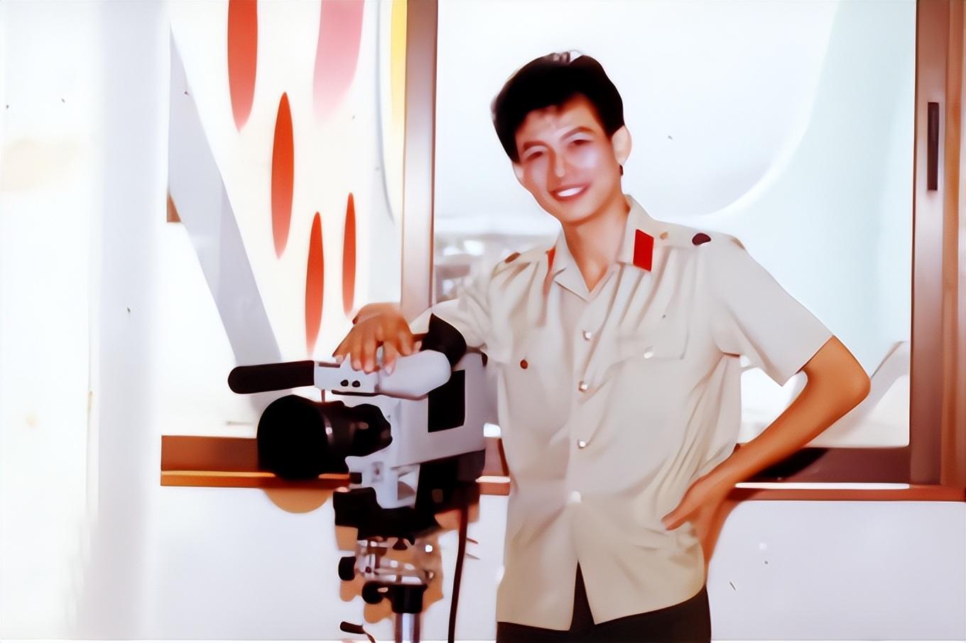 程前：与前妻离婚27年，娶小娇妻51岁当爹，如今前妻生活怎么样了