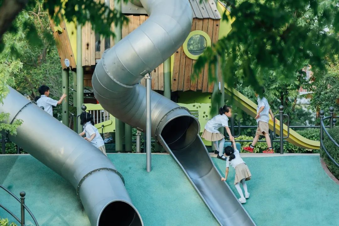 跟随邻里撰稿人，走进治愈力Max的社区空间