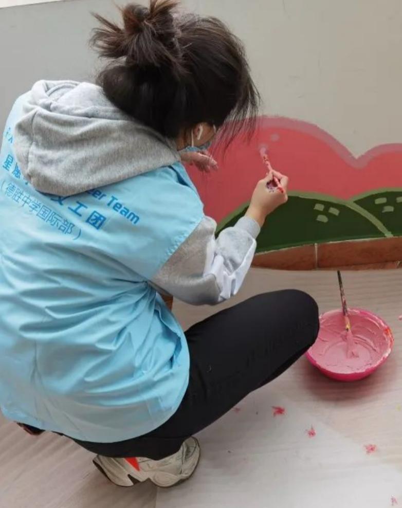 三次相遇，兴趣、智识与创想的碰撞：德胜国际让她们的故事发生