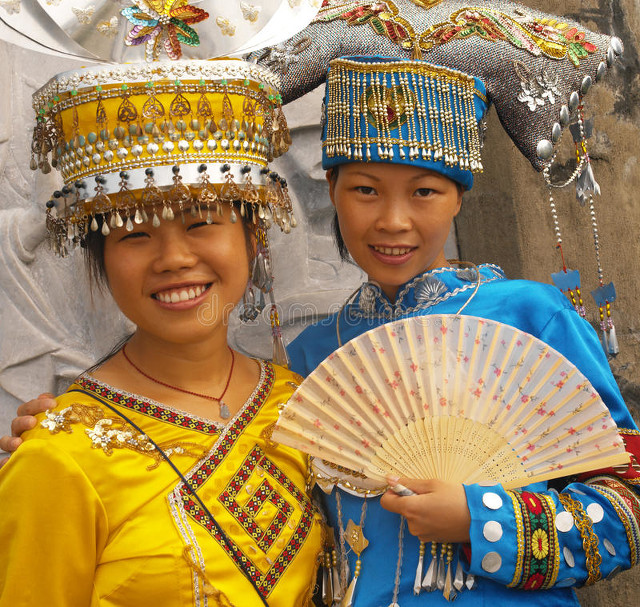 民族特色文化的发展趋势,56个民族里面文化最齐全的有哪些