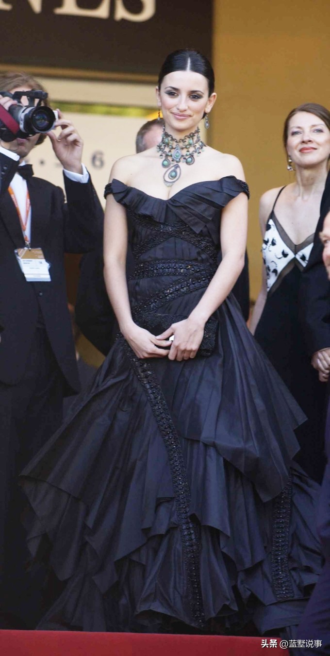 西班牙女郎佩洛普克鲁兹,西班牙影星佩内洛普克鲁兹