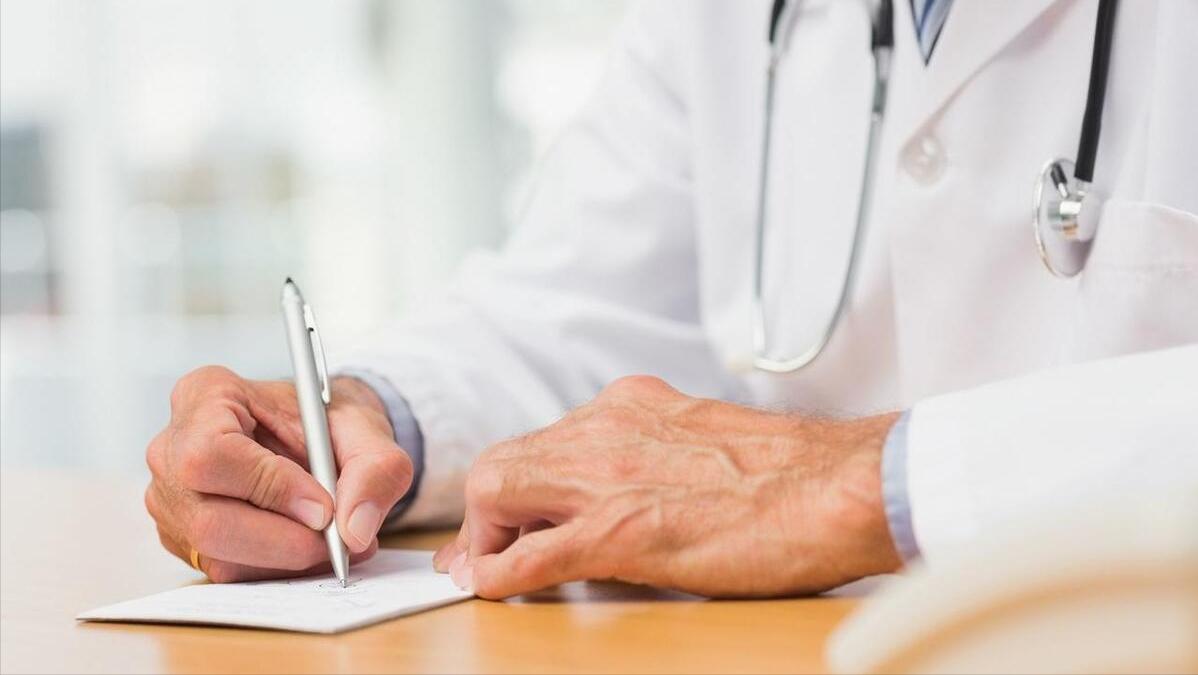 肾衰竭双肾缩小没透析可以活吗,肾功能衰竭早期肾脏会缩小吗