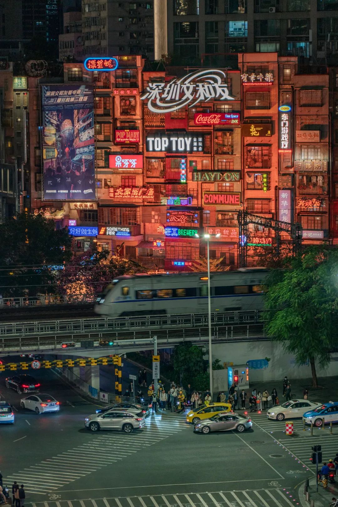 深圳，网红店坟墓！谁来谁死，亏得裤衩都不剩