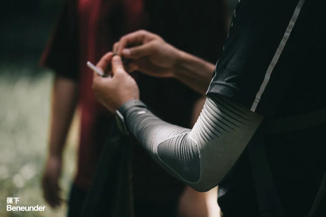 仅靠概念与营销，蕉下的“增长神话”并不美好