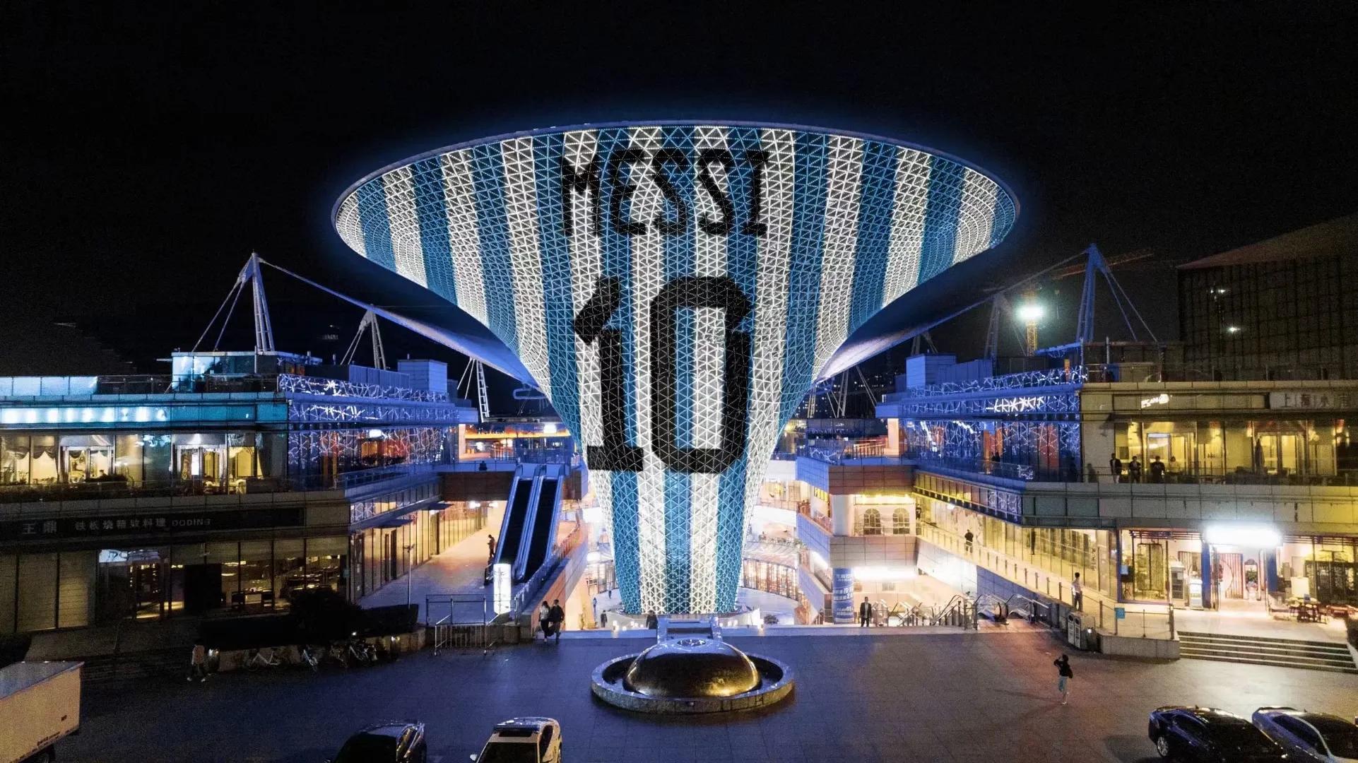 梅西夺冠粉丝有多热烈,梅西庆祝账号粉丝破5亿