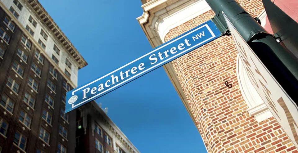 亚特兰大老鹰队老款球衣,亚特兰大老鹰主场球衣