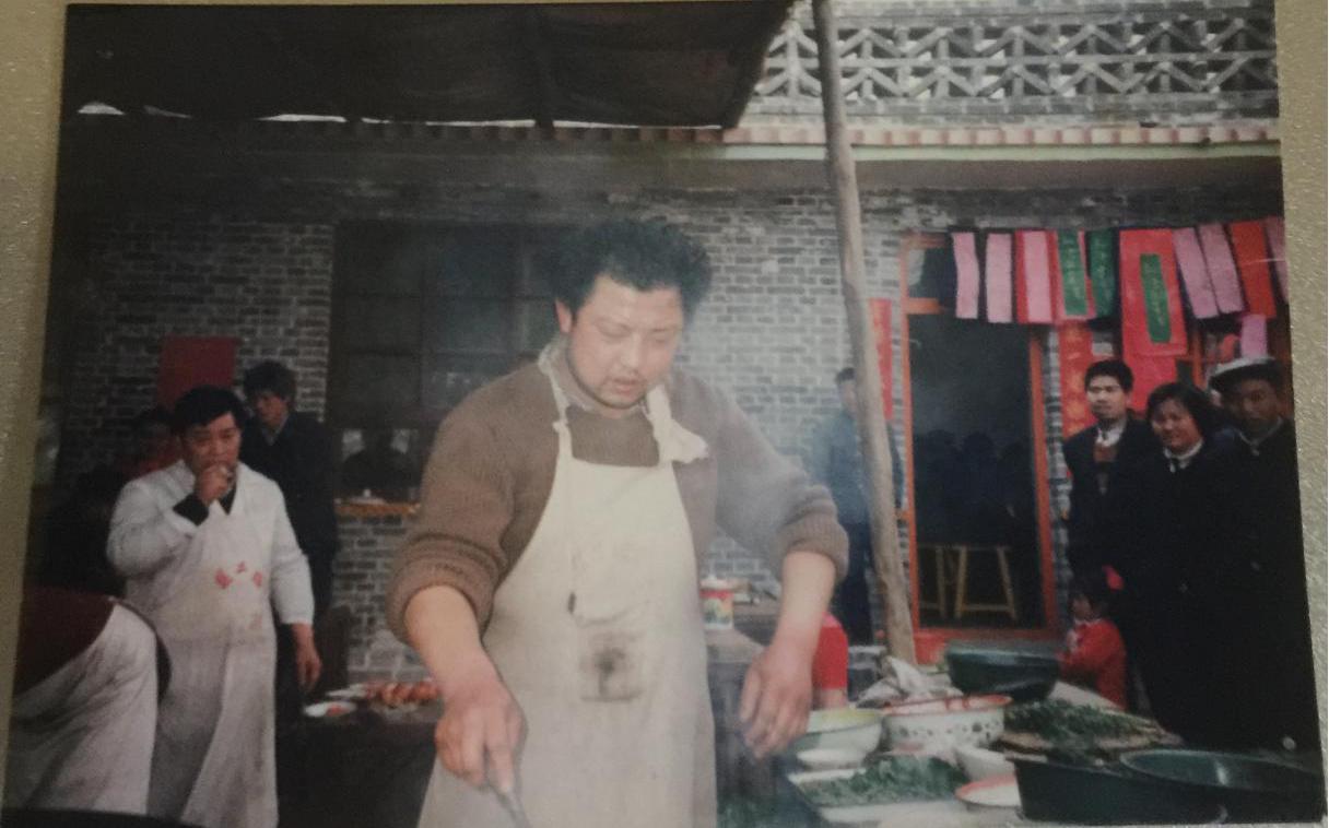 《草根春秋》第八章二十五猪其人