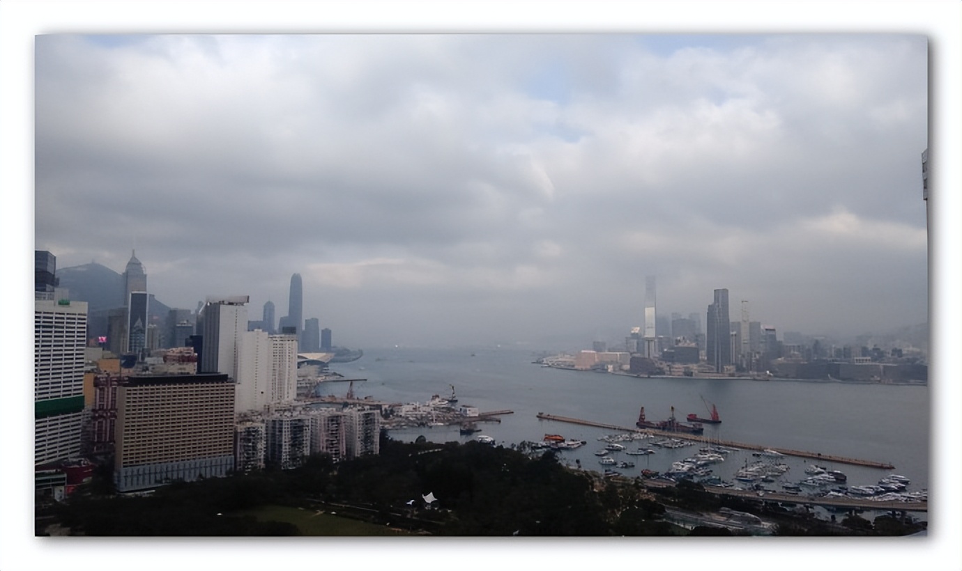 南京维景国际大酒店游泳池,维景酒店游泳池