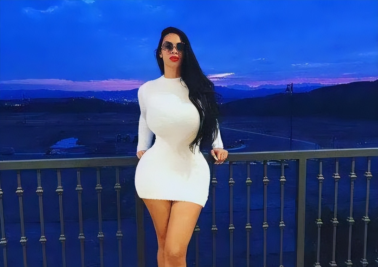 莫兰特和谁约会,莫兰特晒枪支原视频