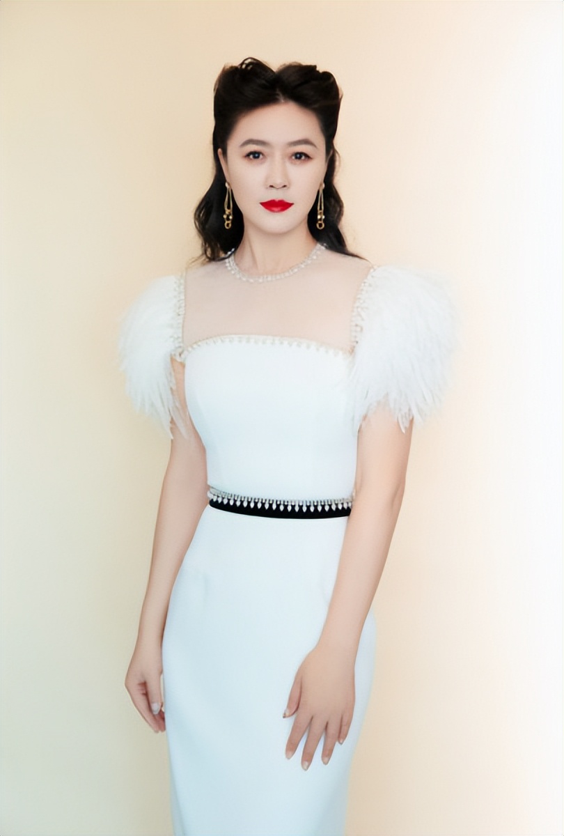 内地8对“影视姐妹花”：一样的美丽有名，命运却截然不同